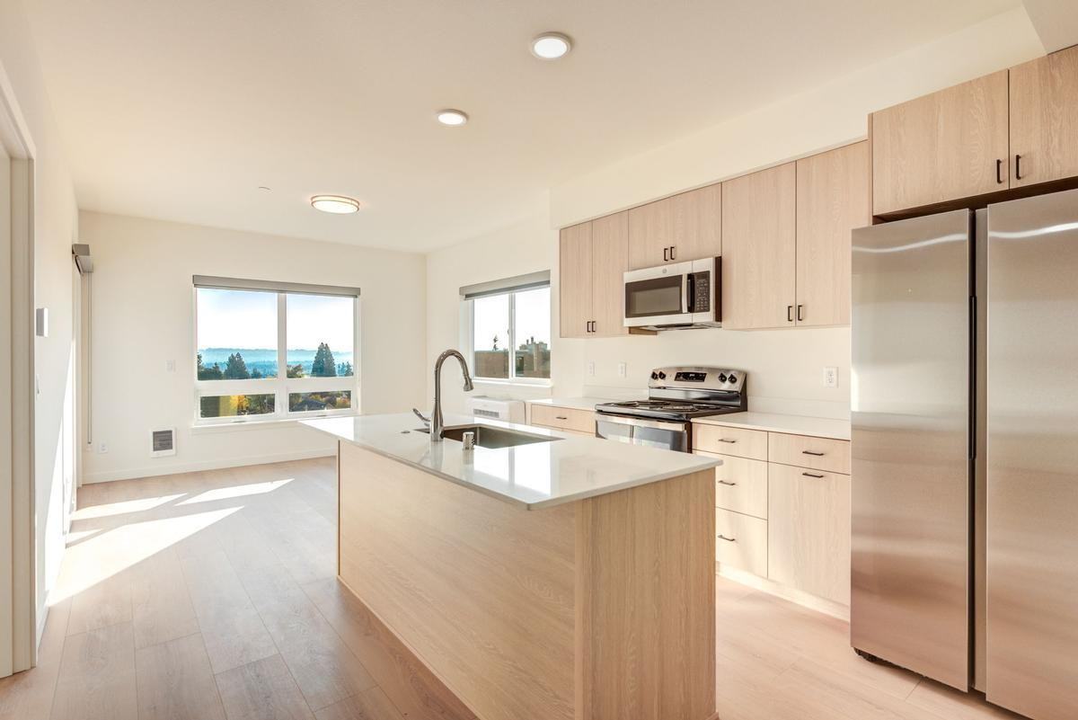 3402 Colby Ave - Photo 3 of 20