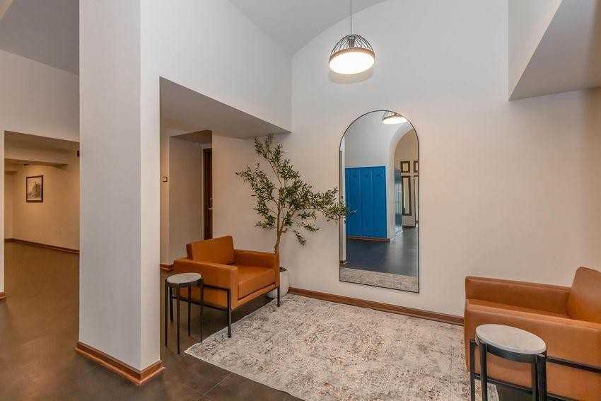 814 Main St - Photo 3 of 50