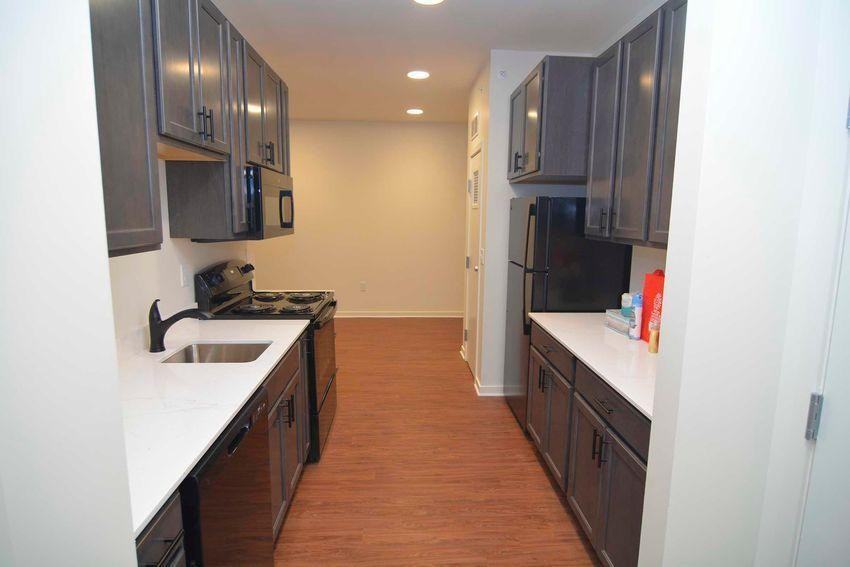 814 Main St - Photo 2 of 50