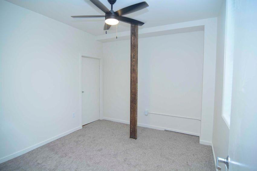 814 Main St - Photo 6 of 50