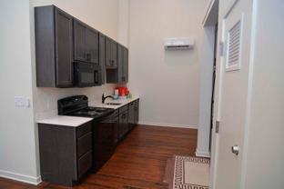 814 Main St - Photo 1 of 1