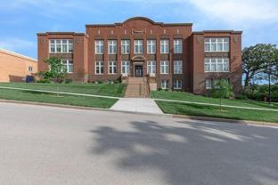 814 Main St - Photo 1 of 1