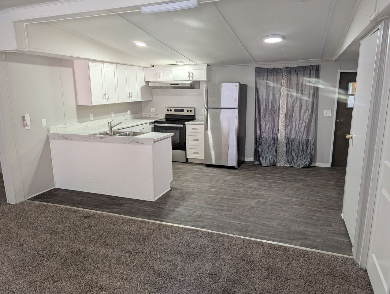 6444 Dor Mil Ct - Photo 4 of 10