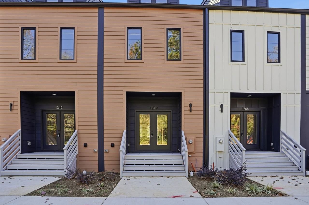 1310 Carolyn Drive - Photo 2 of 50