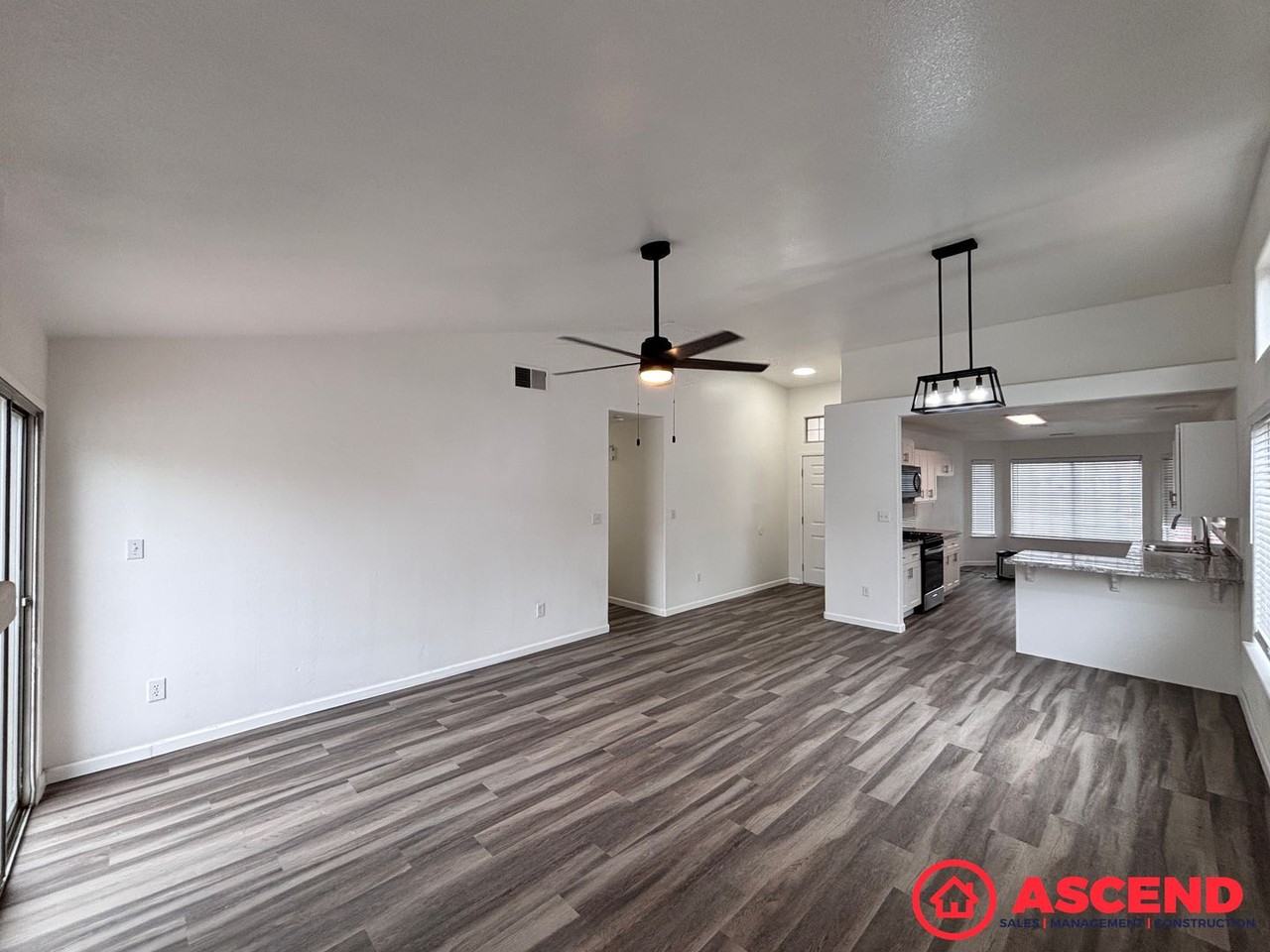 9017 Saint Jean Ct - Photo 6 of 49