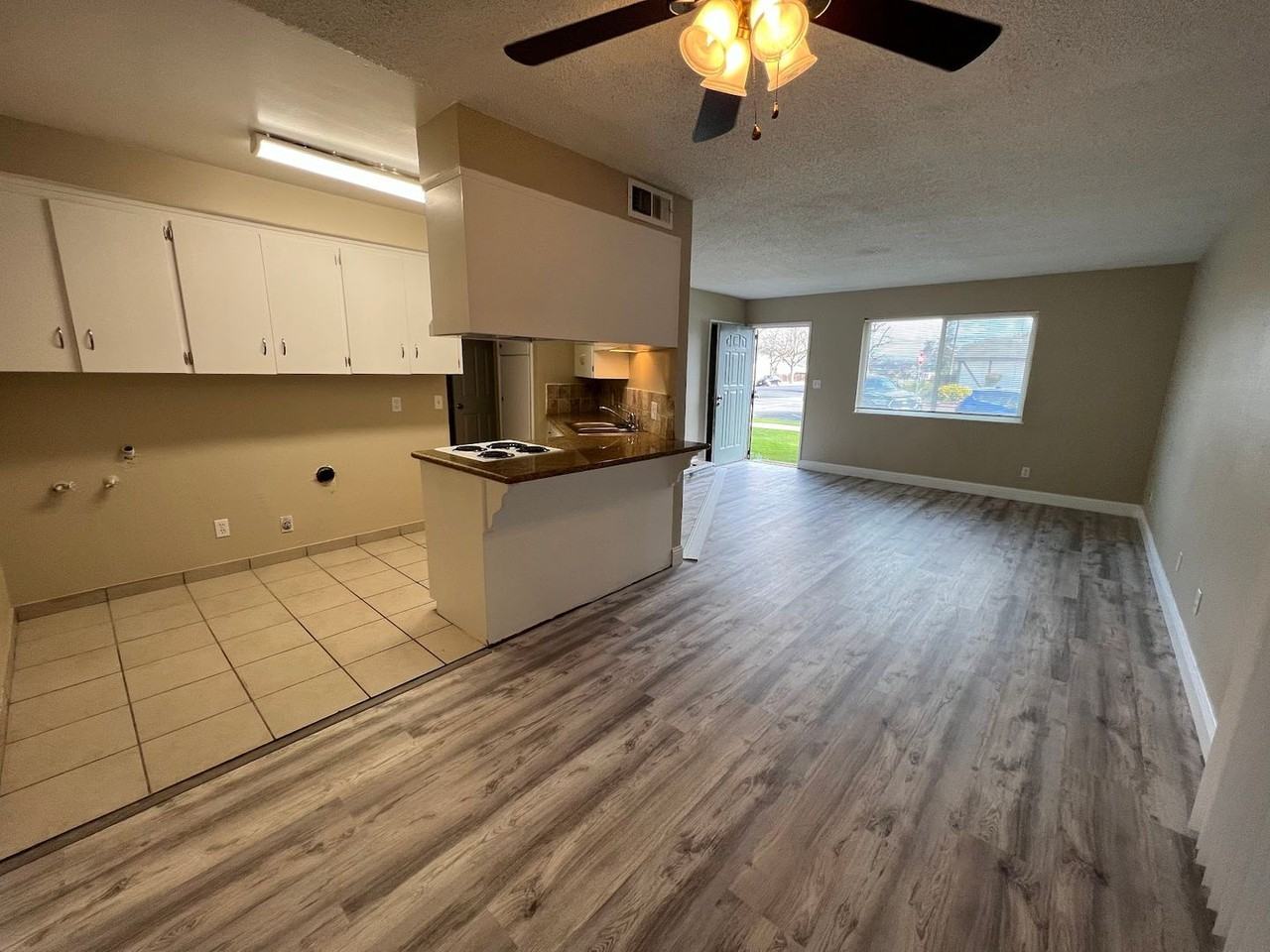 1205 F Street - Photo 2 of 8