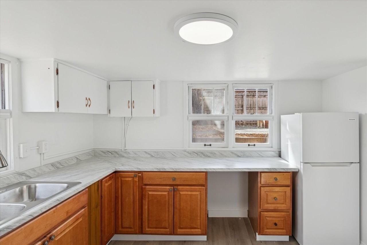 3130 Folsom St #3132 - Photo 3 of 19