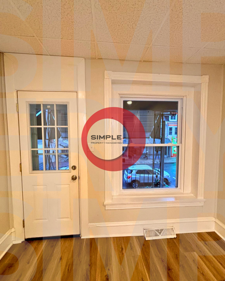 1512 Cotton St - Photo 3 of 11