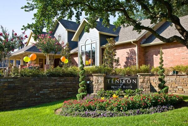 Tenison at White Rock - Photo 3 of 21