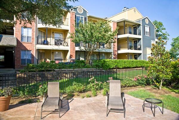 Tenison at White Rock - Photo 4 of 21