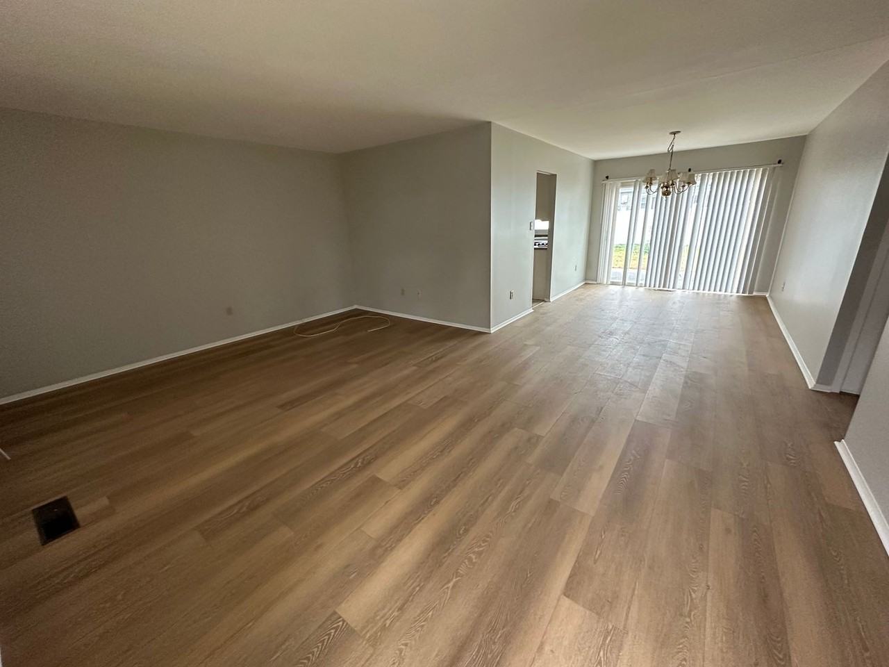 11 Gaylord Circle - Photo 2 of 14