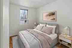 496/498 Simcoe Street North - Photo 1 of 1