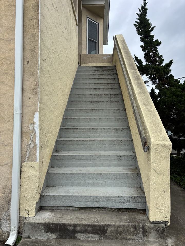 417 Winslow St #1 - Photo 2 of 19