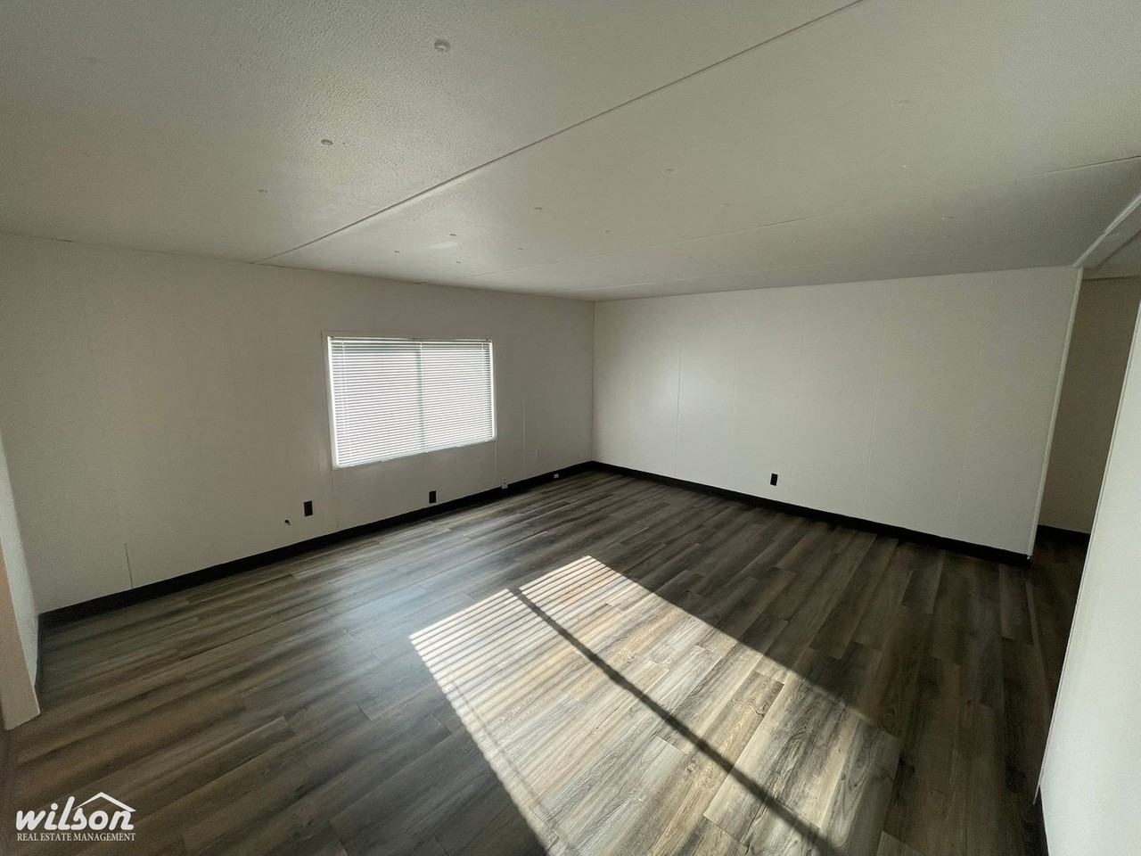 313 N 7th Ave - Photo 2 of 36