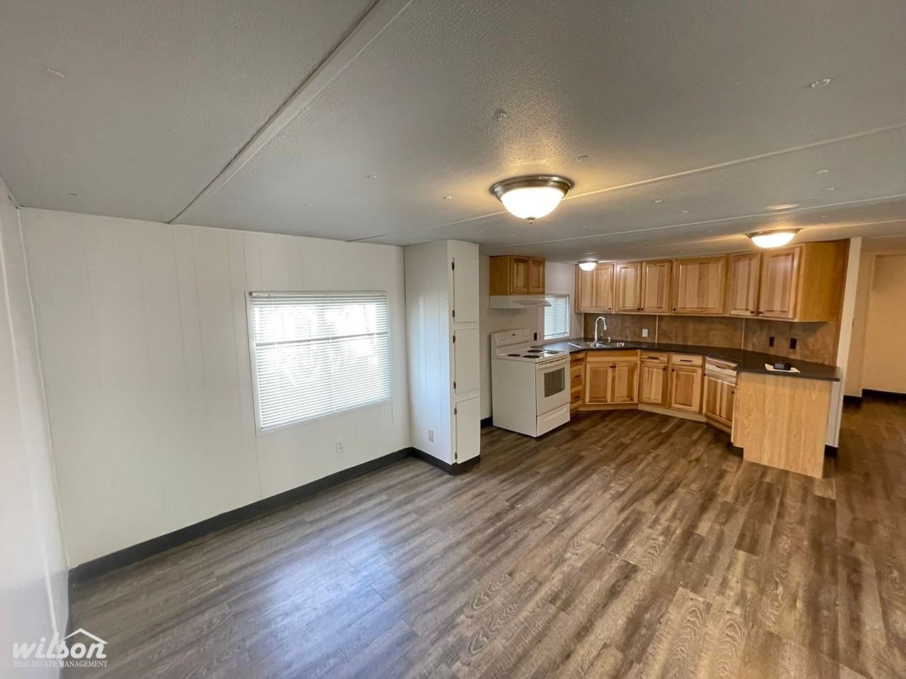 313 N 7th Ave - Photo 4 of 36