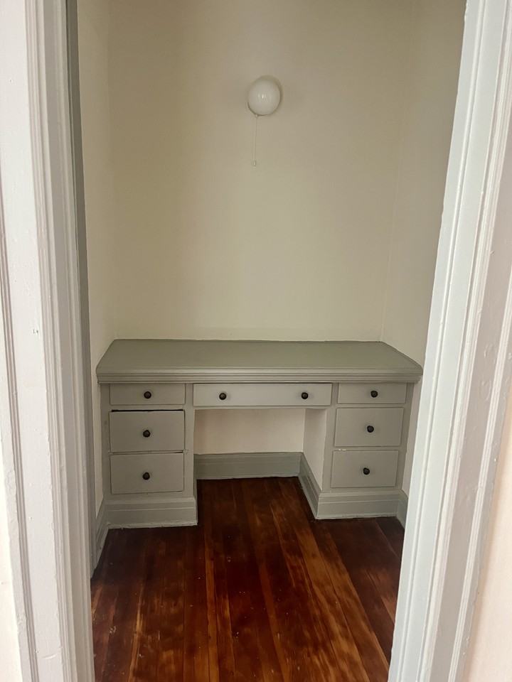 517 S Rampart Blvd #307 - Photo 4 of 13