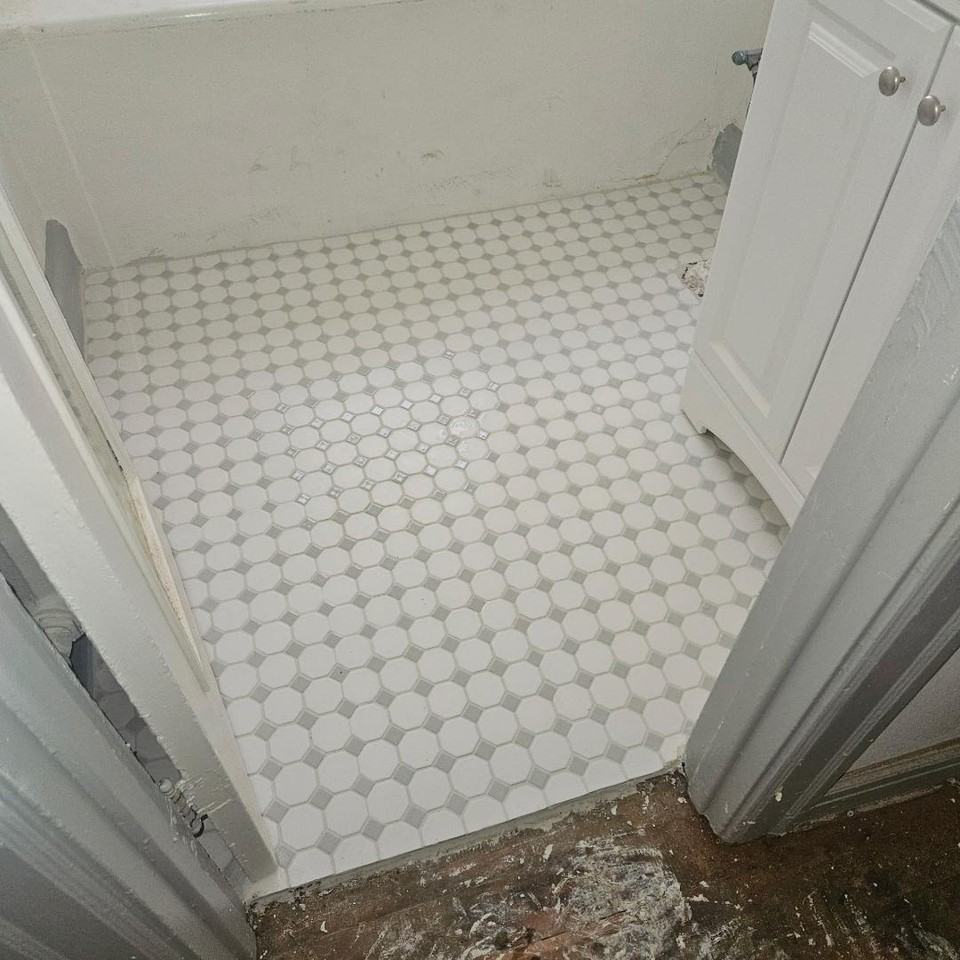 517 S Rampart Blvd #307 - Photo 5 of 13