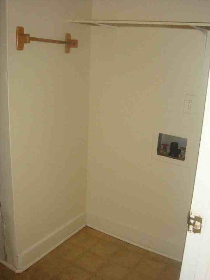 2107 Mimosa Dr - Photo 6 of 6