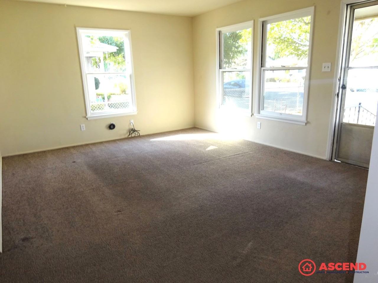 1416 El Toro Drive - Photo 3 of 14