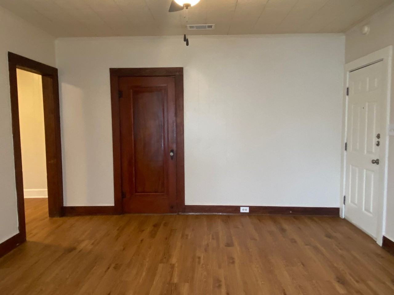 1415 North Wall Street - Photo 5 of 25