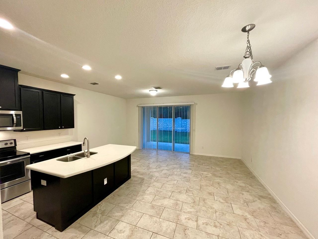 154 Mitchell Creek Way - Photo 4 of 23