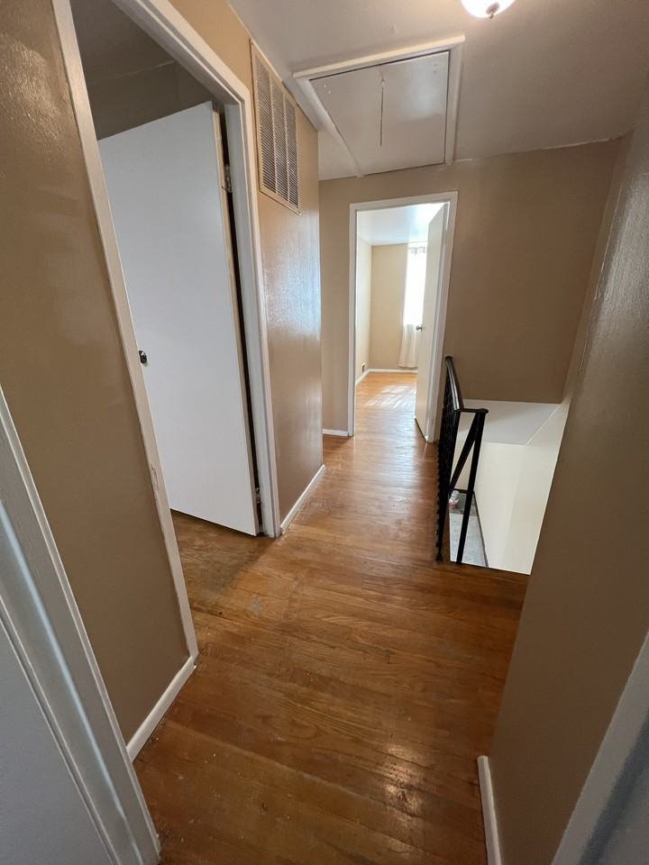 7202 Sindall Rd #7202 - Photo 4 of 22