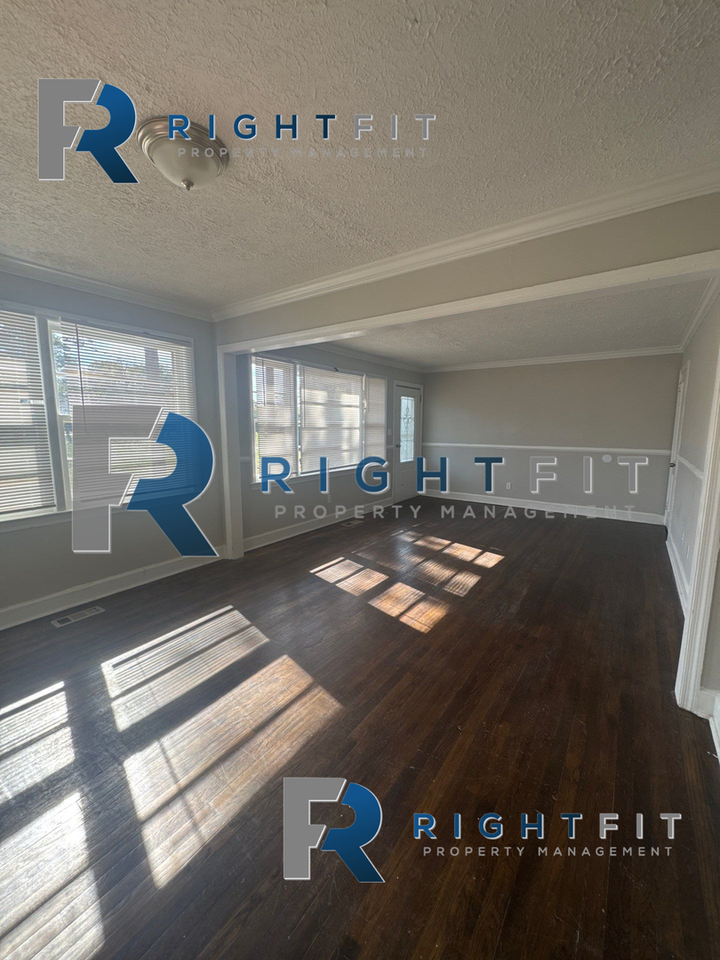 4383 Wilson Street - Photo 2 of 10