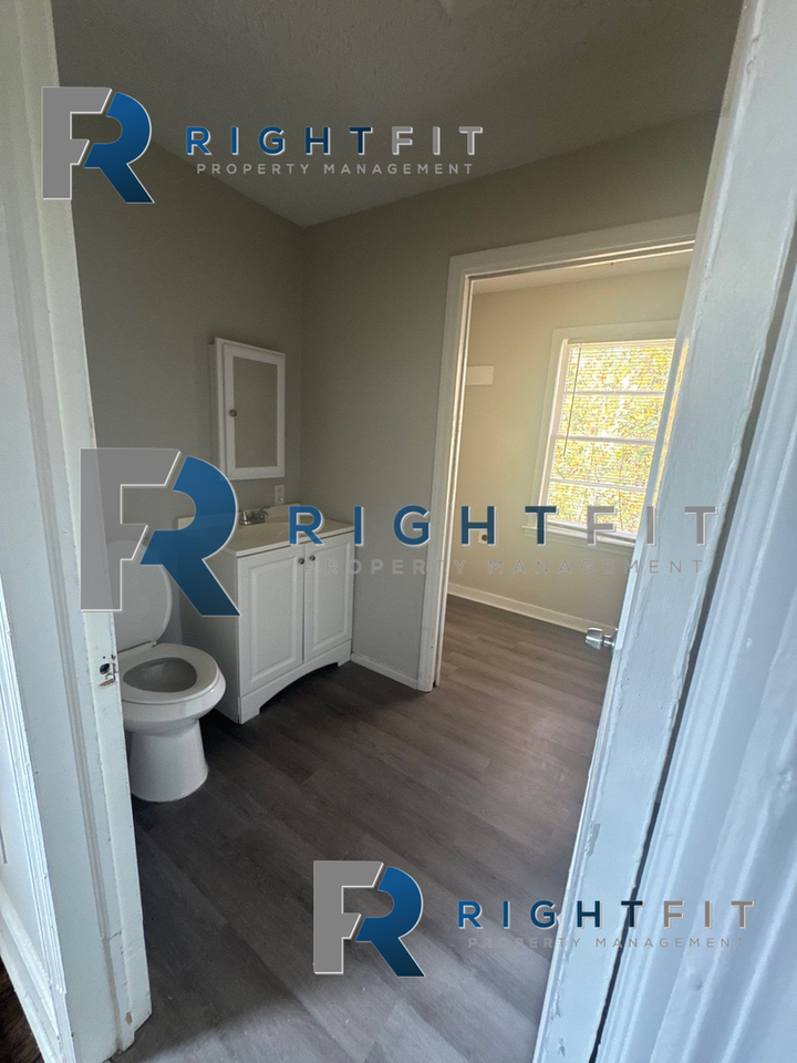 4383 Wilson Street - Photo 7 of 10