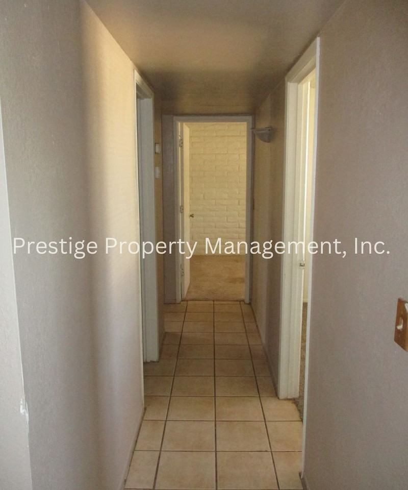 4602 South Goldenrod Place - Photo 6 of 21