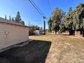 4735 N Thorne Ave - Photo 1 of 1