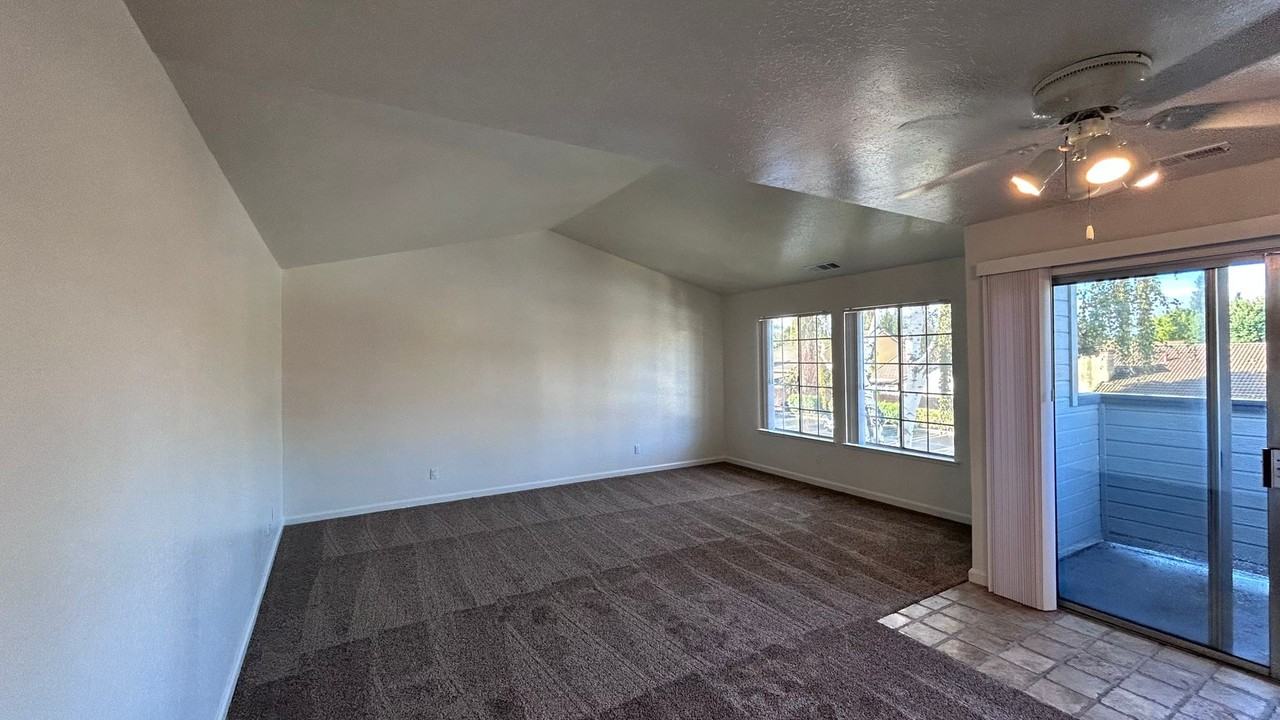 3945 Dale Road - Photo 2 of 16