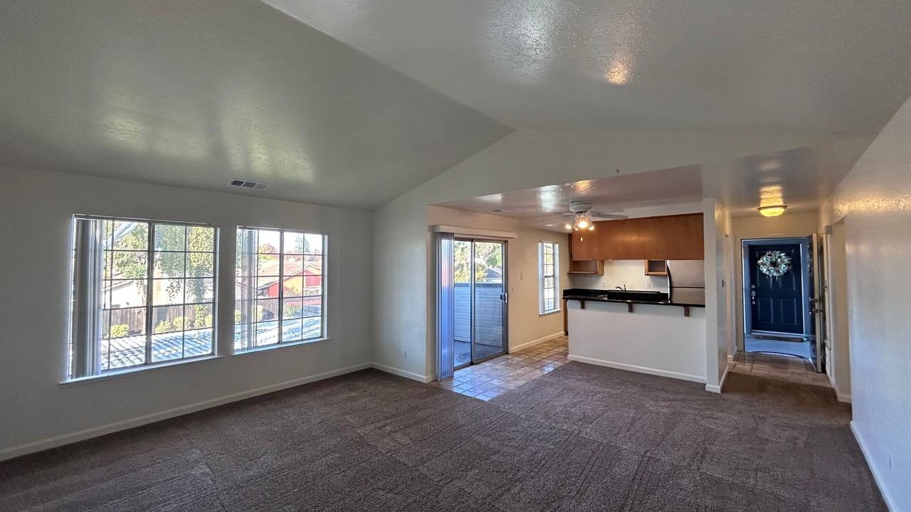 3945 Dale Road - Photo 3 of 16