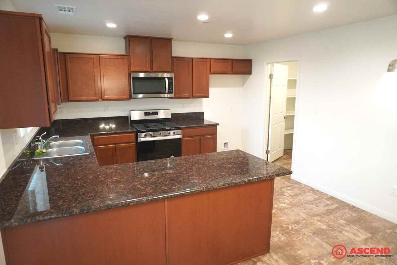 1101 Guadalupe Avenue - Photo 7 of 26