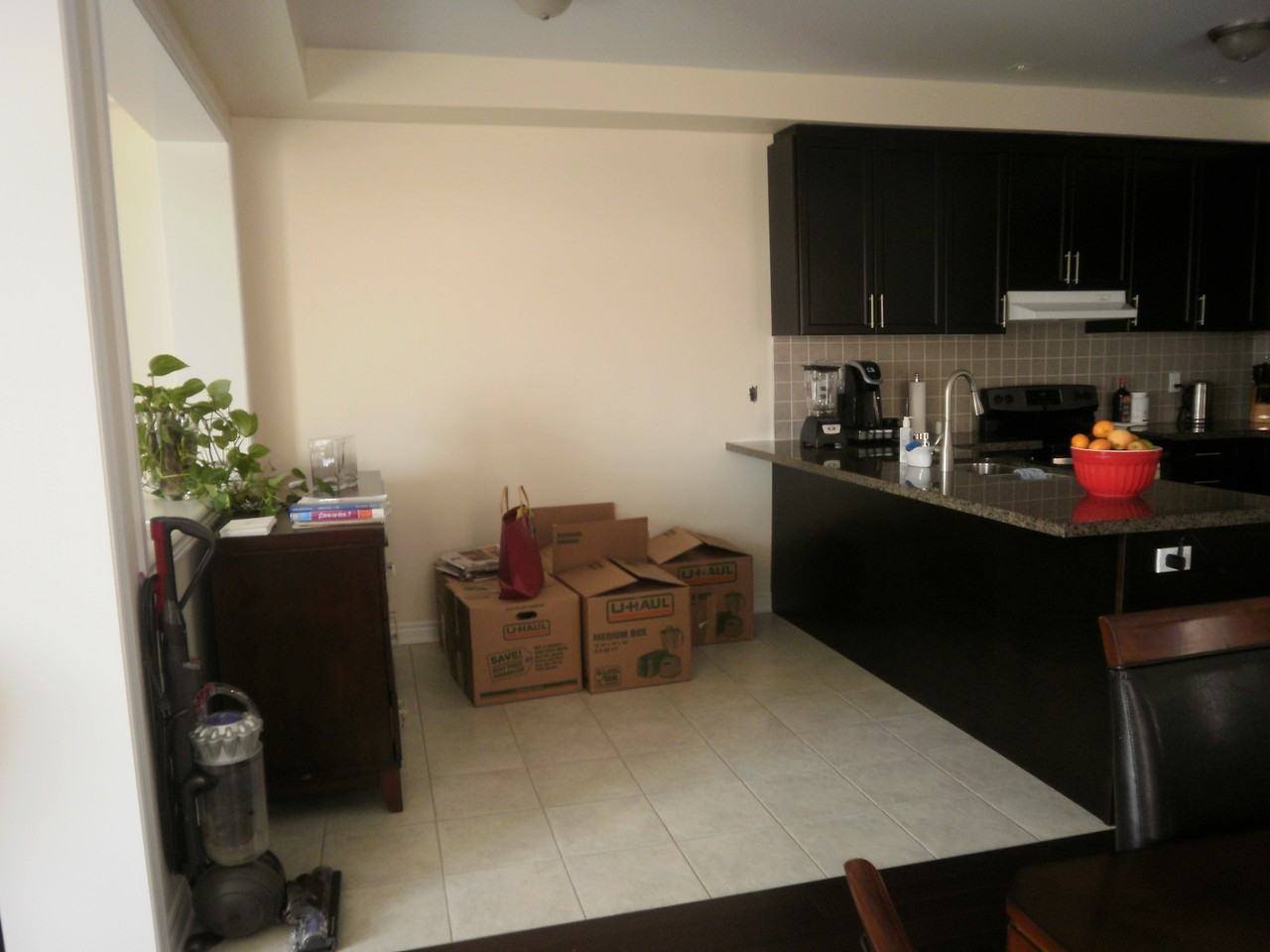 Financial Dr & Mississauga Rd - Photo 4 of 11