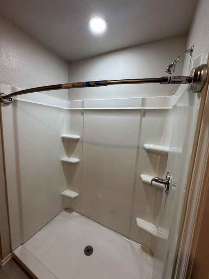 793 Northeast 4th Street - Photo 7 of 11