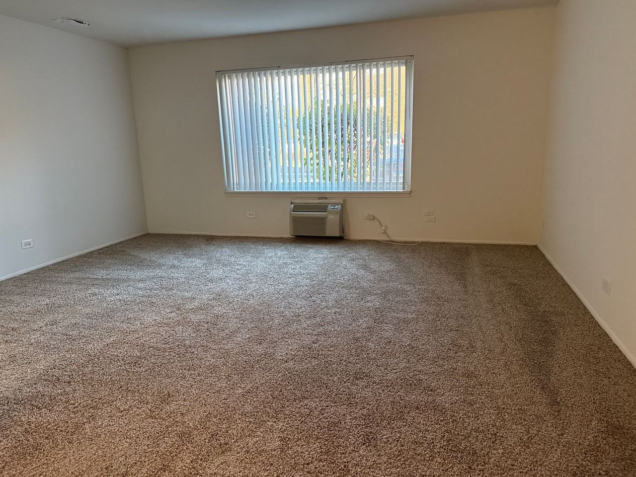 2121 S. Wolf Road - Photo 7 of 19