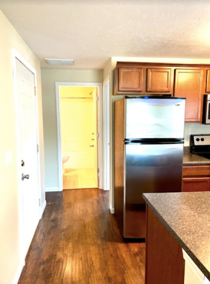 1300 South Walnut Street #1 - Photo 5 of 18