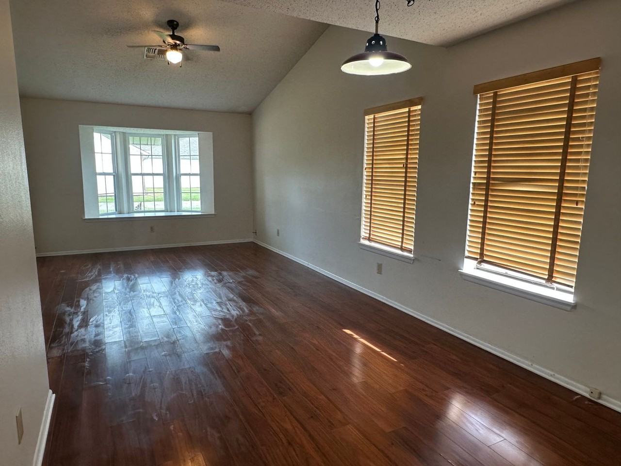 5680 Spanish Mission Ct - Photo 5 of 22