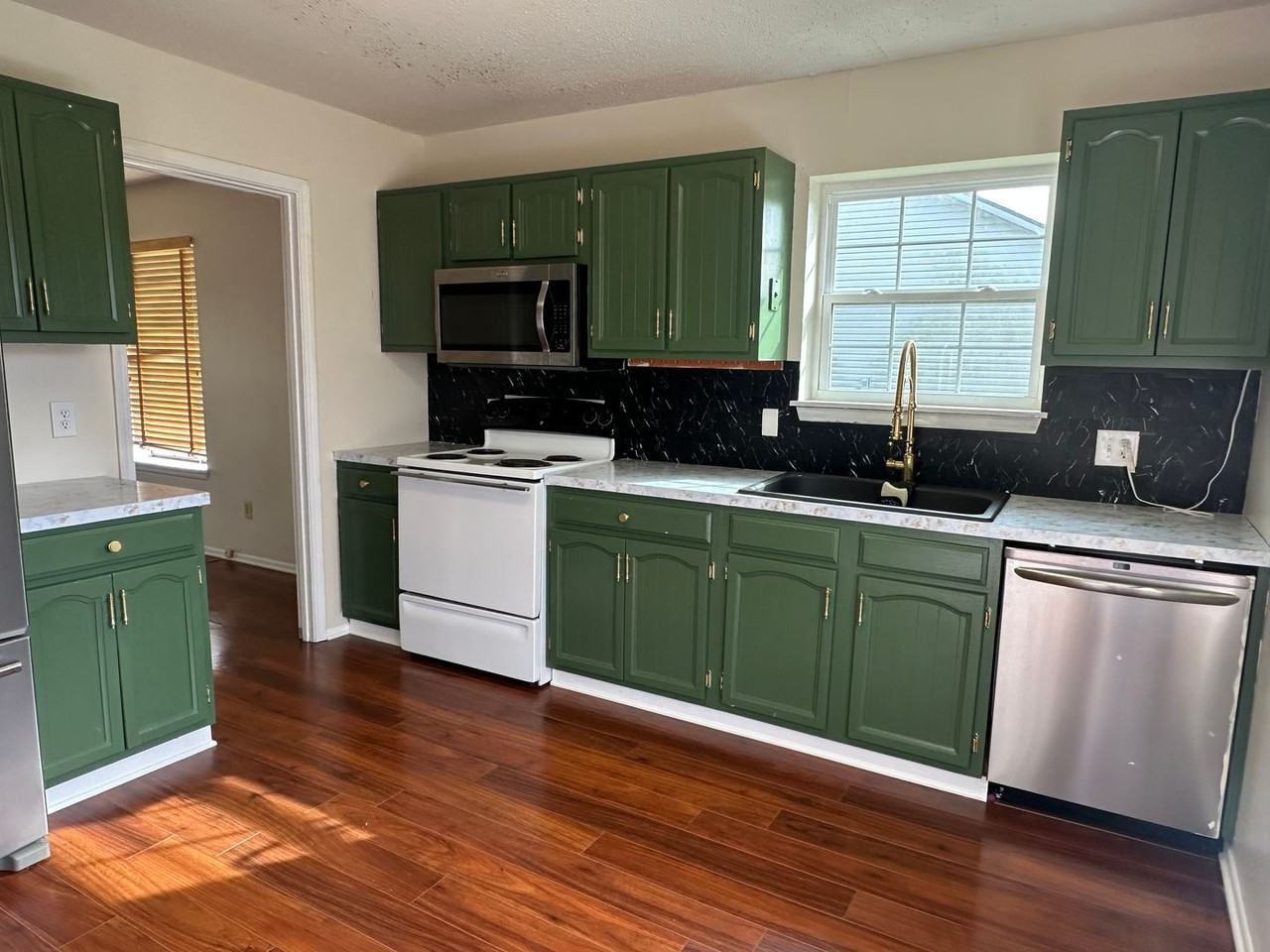 5680 Spanish Mission Ct - Photo 6 of 22