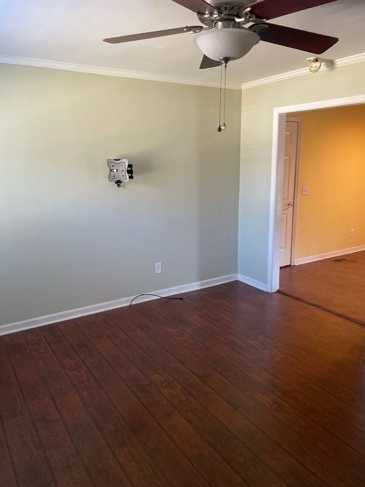 1400 Vestal Road - Photo 4 of 11