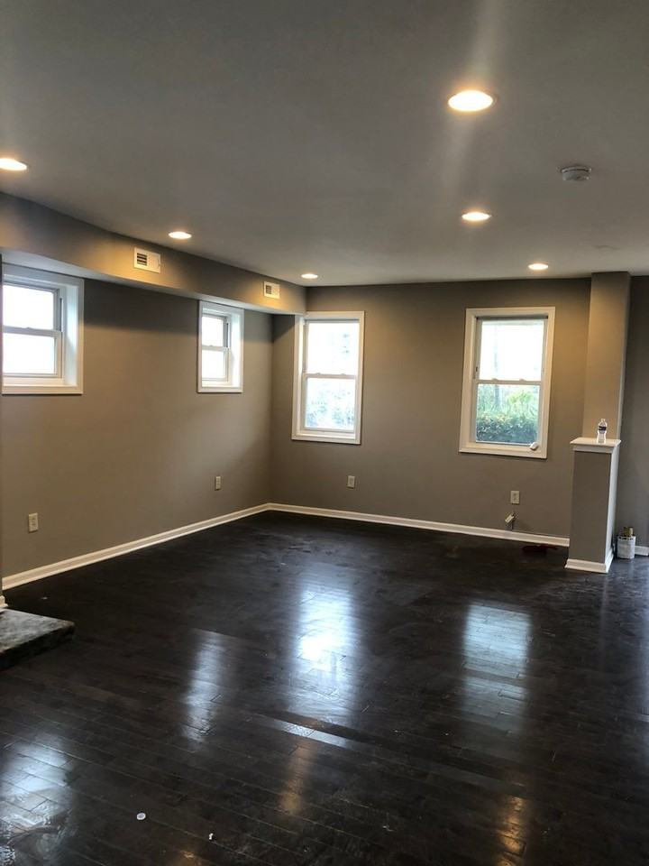 2718 Erdman Ave - Photo 3 of 14