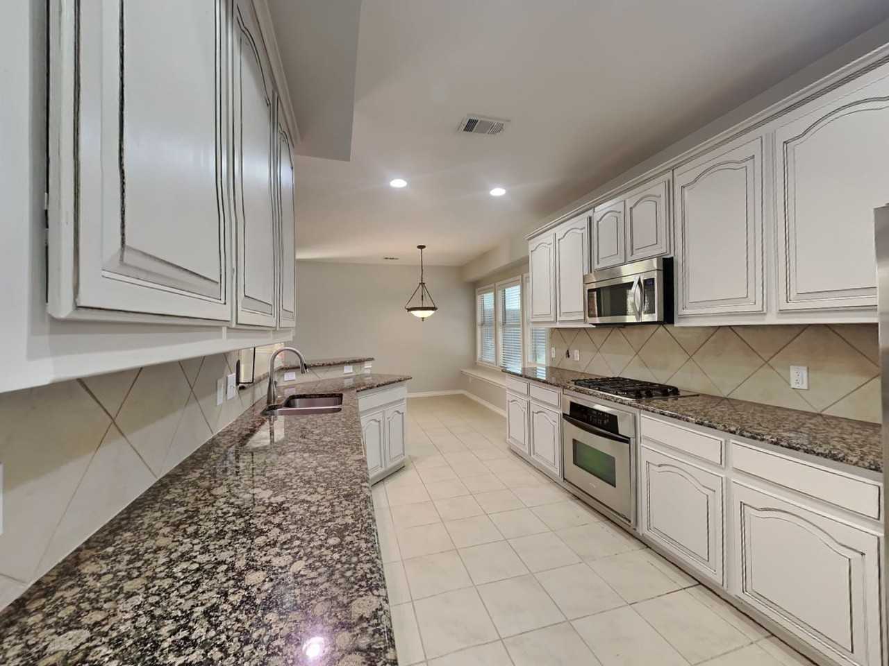 280 Dave Trl - Photo 4 of 24