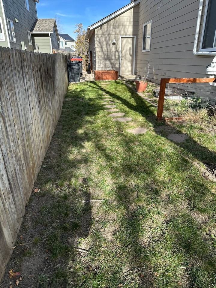 170 Wiggett Court - Photo 4 of 23