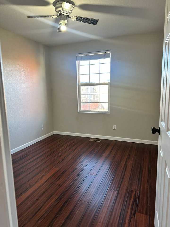 5321 E 119th Ct - Photo 4 of 17