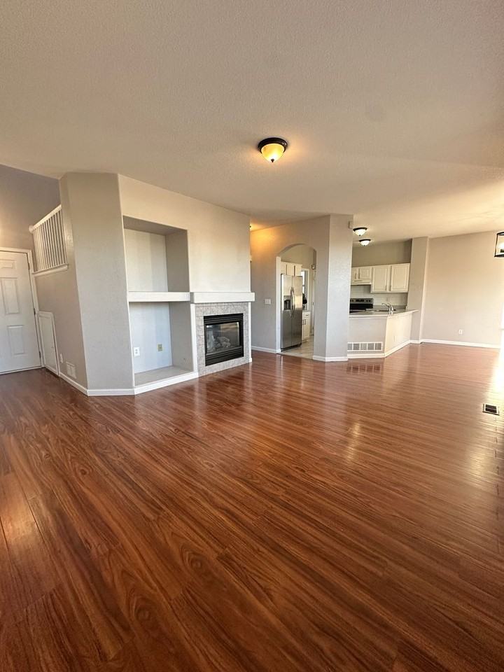 5321 E 119th Ct - Photo 5 of 17