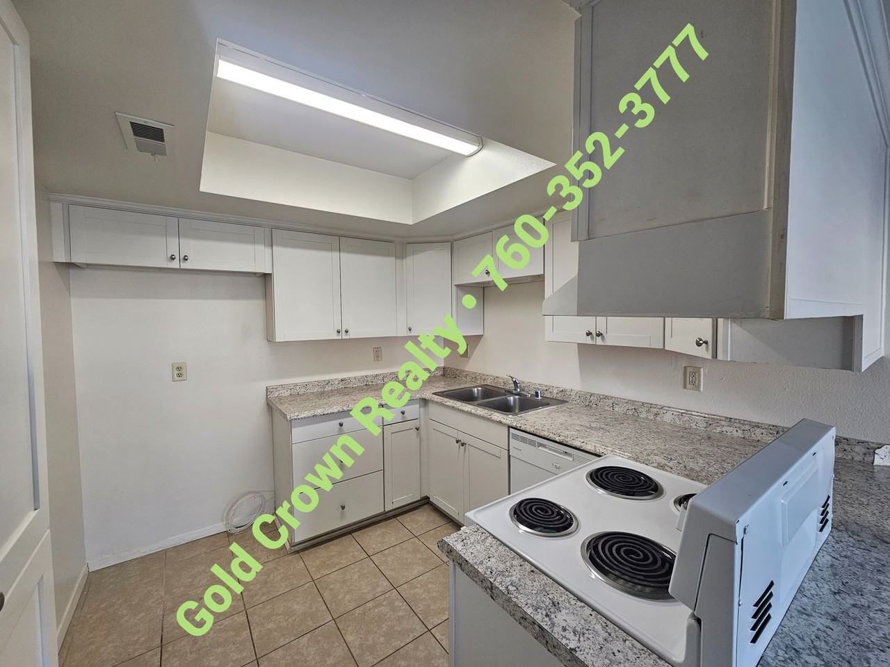 1728 W Olive Ave #A - Photo 5 of 14