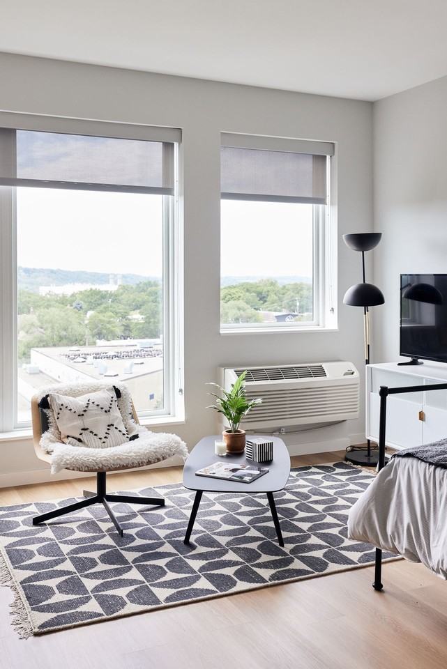 Alvera - Photo 6 of 29