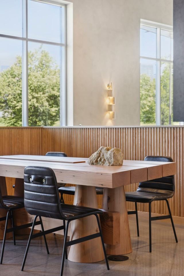 Esox House Apartments - Photo 2 of 50