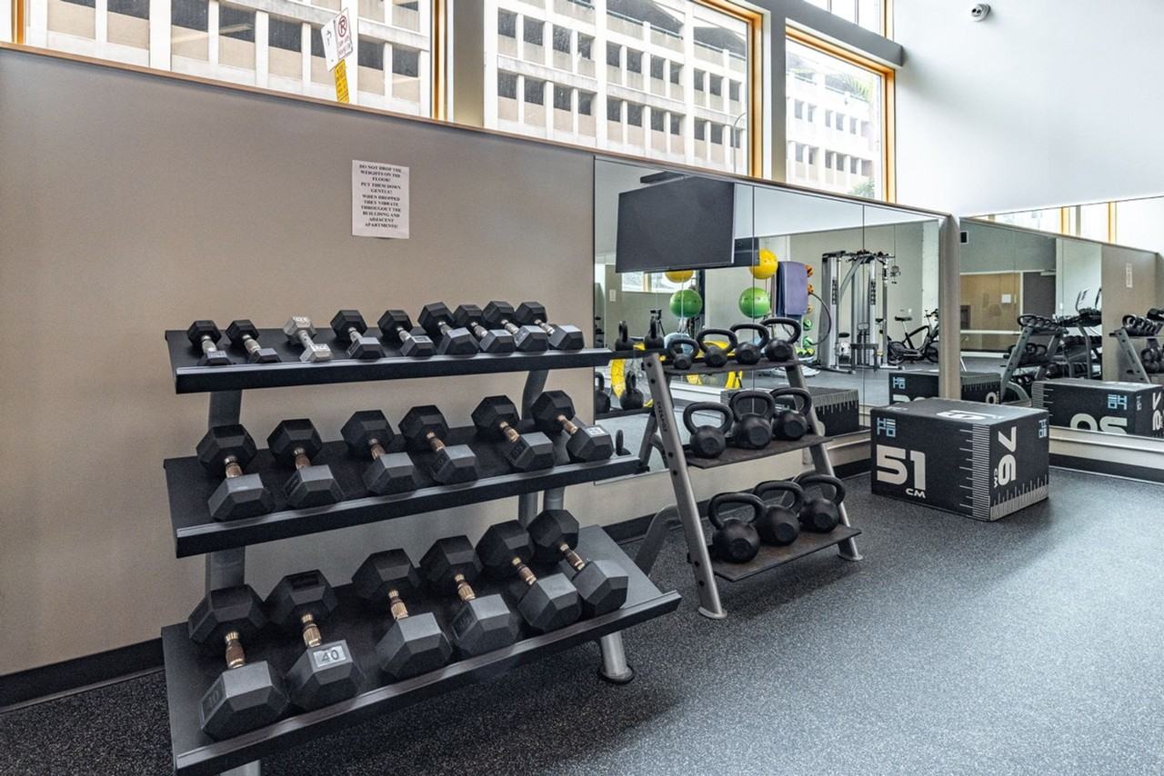 R7 Lofts - Photo 5 of 43