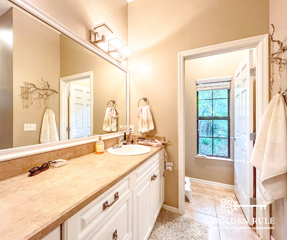 5339 Nw 9th Ln #1 - Photo 3 of 15